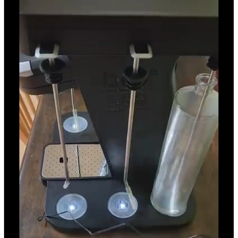 Black & Decker Bev Bartesian Cocktail Maker Machine BEHB101 Pod Drink Maker